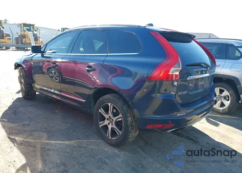 2015 Volvo Xc60 T6 из США, поврежденный, VIN YV4902RKXF2633865